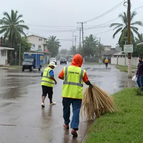 Barra Mansa intensifica limpeza e assistência