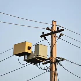 ligações clandestinas de energia