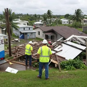reparar danos causados pelas chuvas